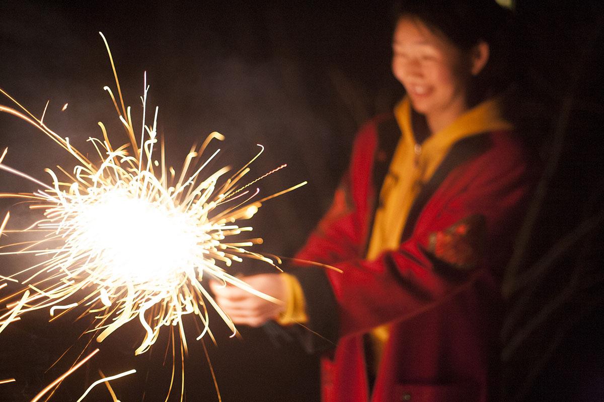 绷着一根弦,春节期间绝不违规放烟花-专题报道