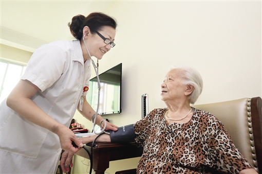 探索住养老人医养结合服务新模式 -静安要闻-新