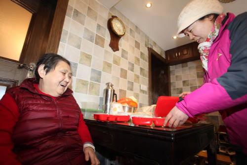 静安乐龄家园洋溢助老温情-静安要闻-新闻中