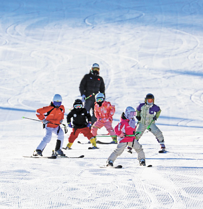 旅游过年释放消费新动能 旅游过年释放消费新动能