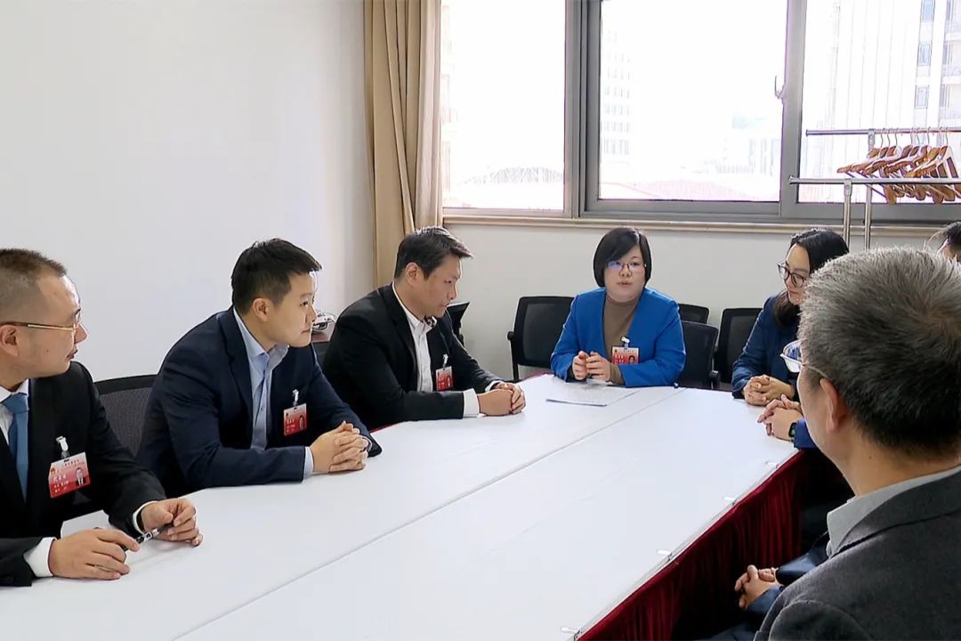 代表议案聚焦街区改造和城区功能品质优化