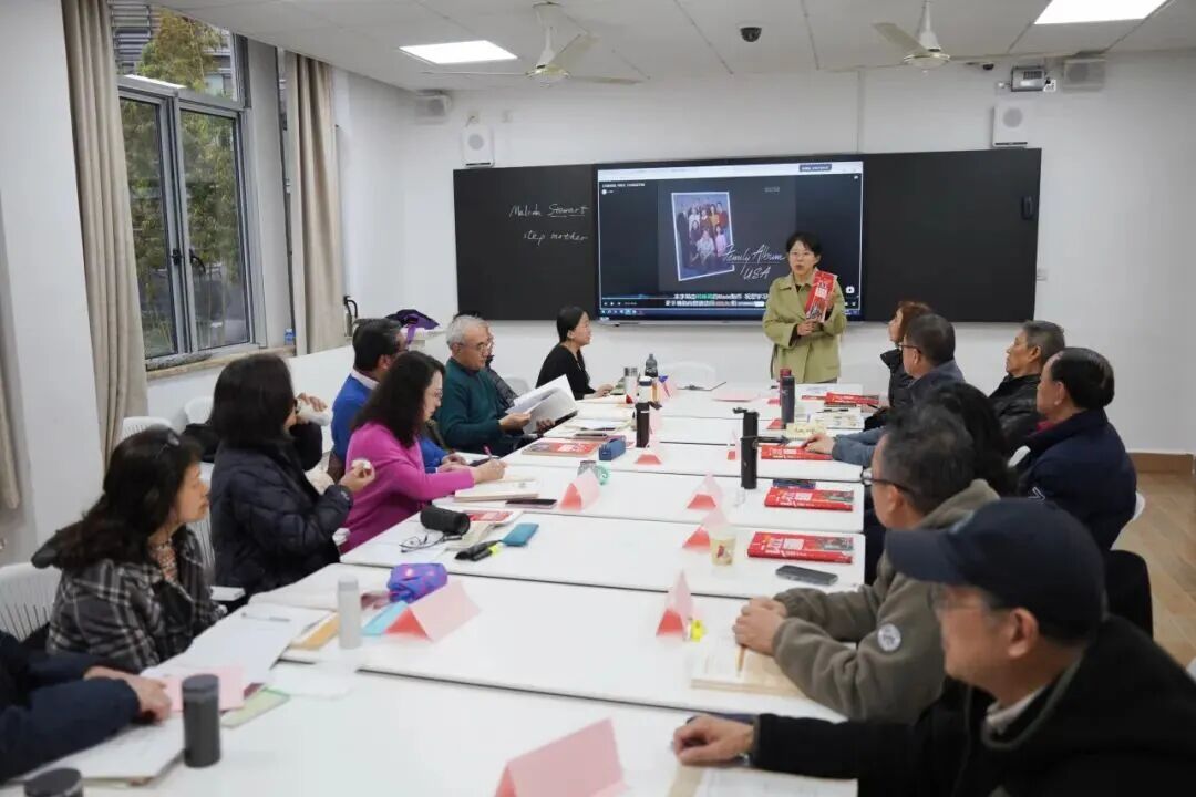 静安两所老年大学上新,开放300个班级、6000个学额,邀银发族来“上好学” 静安两所老年大学上新,开放300个班级、6000个学额,邀银发族来“上好学”