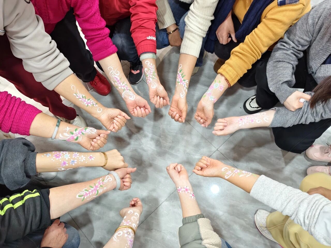 年味满公寓 同“新”筑家园——善居综合网格携手新时代城市建设者管理者之家举办元旦迎新活动 年味满公寓 同“新”筑家园——善居综合网格携手新时代城市建设者管理者之家举办元旦迎新活动