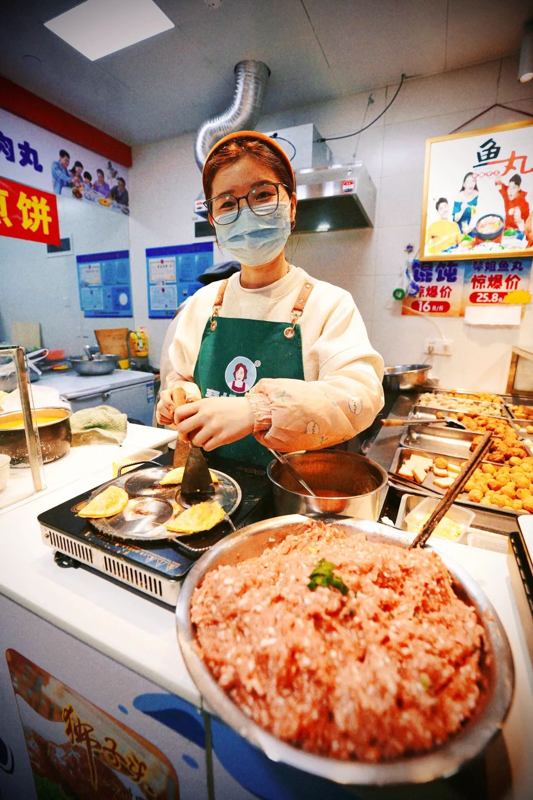 用格莱美慢镜头，记录宁家·黄山市集的城市烟火气……丨过新年，在静安