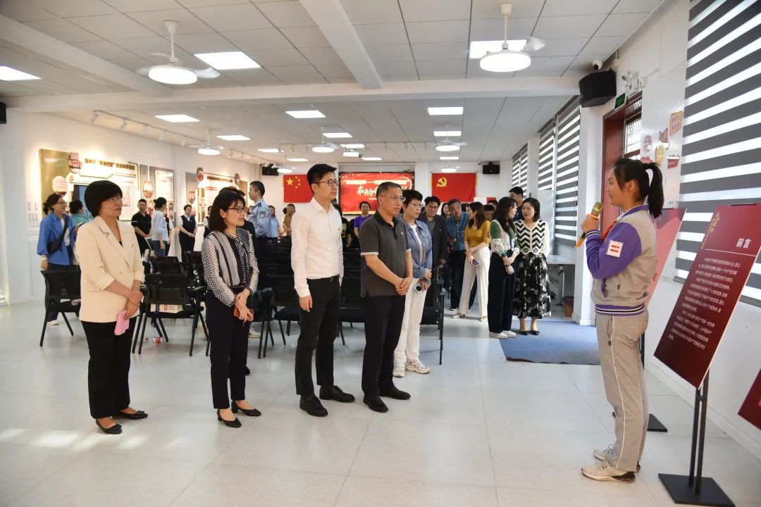 展览一“约”难求，出品戏剧全国巡演，漫画、City Walk轮番“上阵”……静安这份“家底”太惊艳！｜最佳实践地