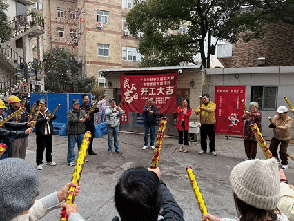 这个小区老旧电梯更换项目启动→一件事后，一类事有了办法