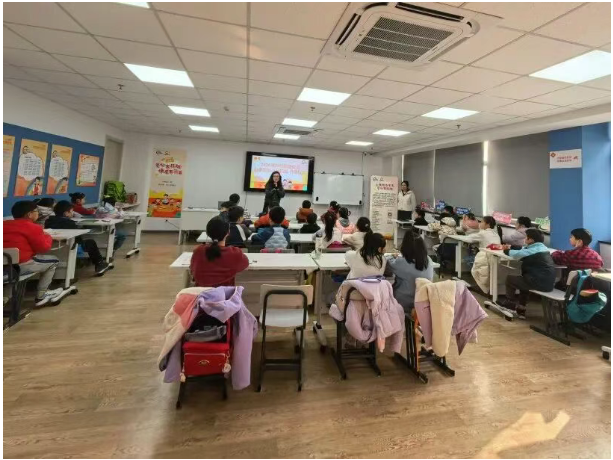 爱心不降温，寒托再启程！直击“爱心寒托班”开班第一天~