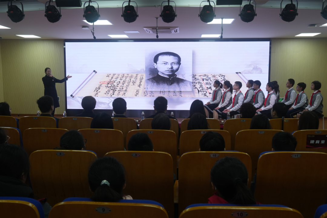 红色铸魂，非遗传情，榜样领航……静安校园开学第一课，为少年成长注入满满力量