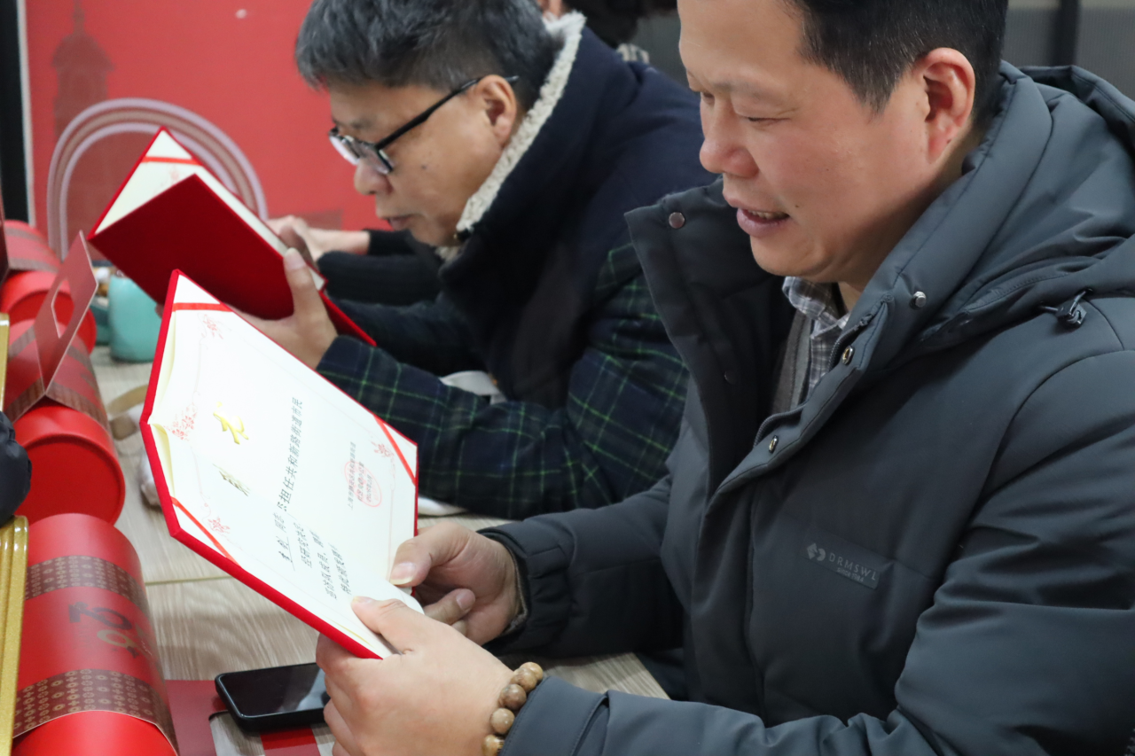 文明实践 | 聚力焕新向未来！共和新路街道召开第三届市民巡访队工作会议