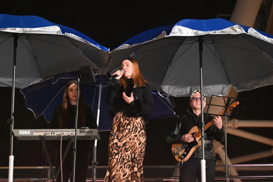 域见上海 域见静安 |苏河载艺,共生焕新——“艺术苏河”2025展演季圆满落幕 域见上海 域见静安 |苏河载艺,共生焕新——“艺术苏河”2025展演季圆满落幕