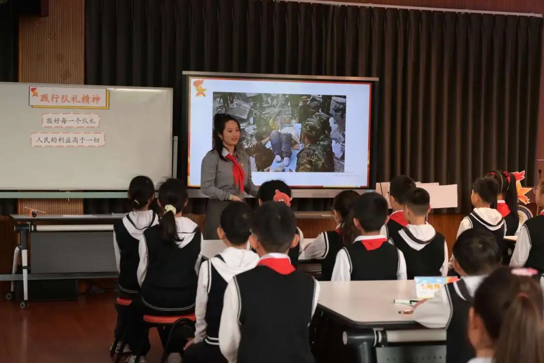 “一站式”研究,让少先队队室成为“幸福之家” “一站式”研究,让少先队队室成为“幸福之家”