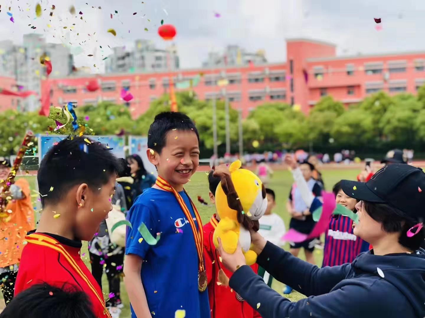 【名师】上海市大宁国际小学校长徐晓唯:让每个孩子从心底绽放微笑