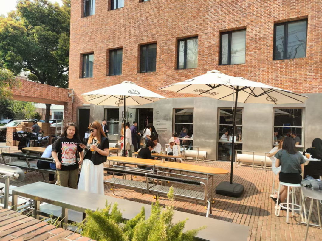 秋季City Walk|漫步静安,邂逅百年摩登 秋季City Walk|漫步静安,邂逅百年摩登