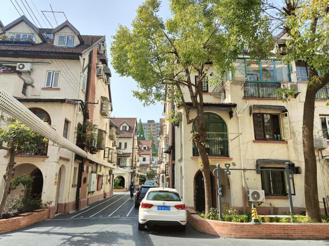 秋季City Walk|漫步静安,邂逅百年摩登 秋季City Walk|漫步静安,邂逅百年摩登