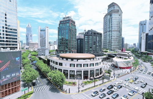 0-1-small.jpg 0-1-small.jpg