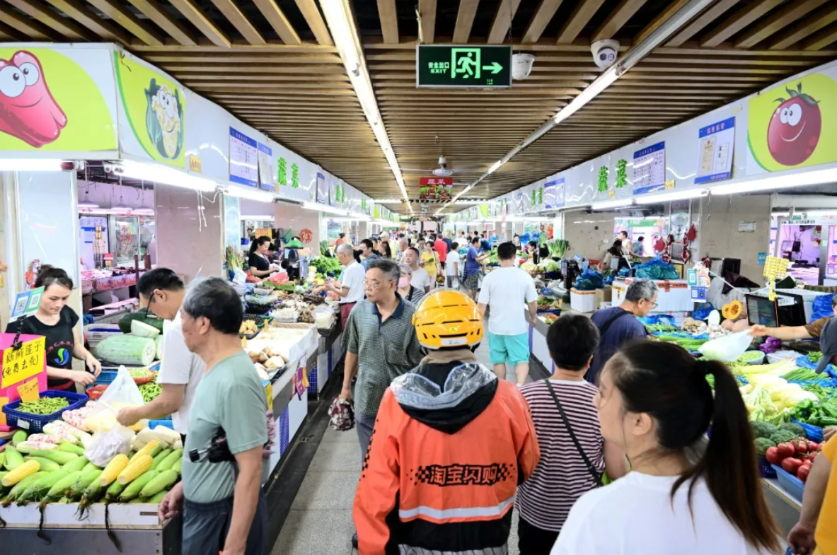 雨歇风柔，社区烟火暖意满满丨镜头里的静安