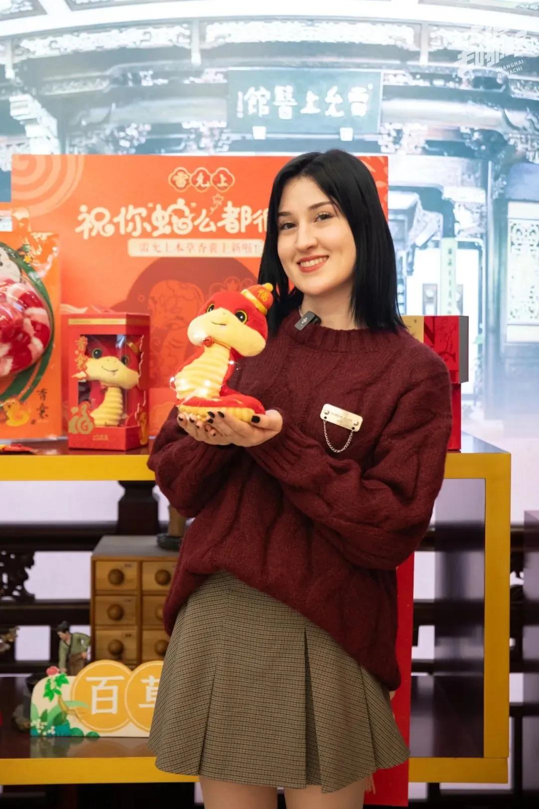 藏不住了！静安区“非遗一条街”的年味，太浓！