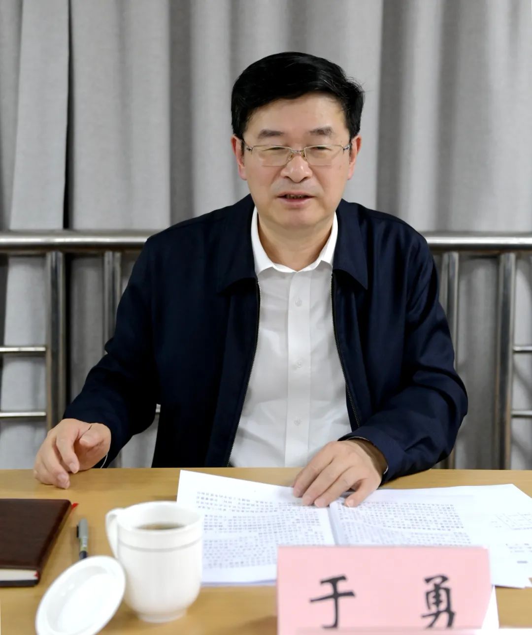 区委书记于勇调研区功能区推进办