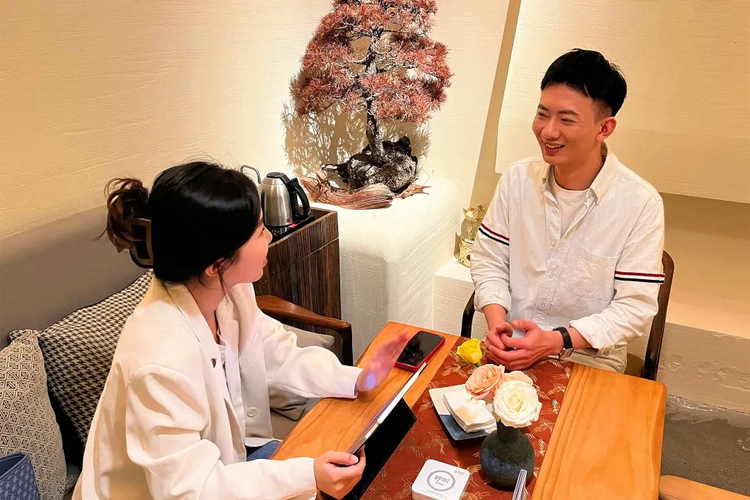 组织关系有着落了、入党心声被听到了、街区伙伴更亲密了……以“满格”动力彰显“巨富长”街区魅力→ 组织关系有着落了、入党心声被听到了、街区伙伴更亲密了……以“满格”动力彰显“巨富长”街区魅力→