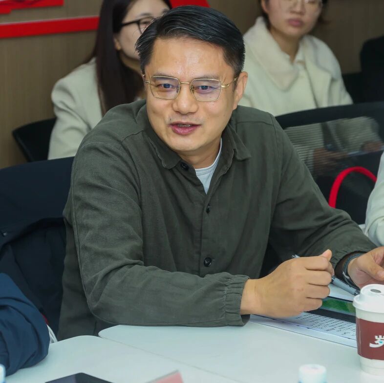 协商议事厅｜共和新路街道政协委员联络组围绕“新就业群体权益保障与服务凝聚”开展协商议事厅活动