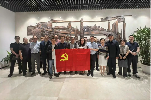 践行正确政绩观 推动城市更新提质增效——共和新路街道与区建管委开展中心组联组学习 践行正确政绩观 推动城市更新提质增效——共和新路街道与区建管委开展中心组联组学习