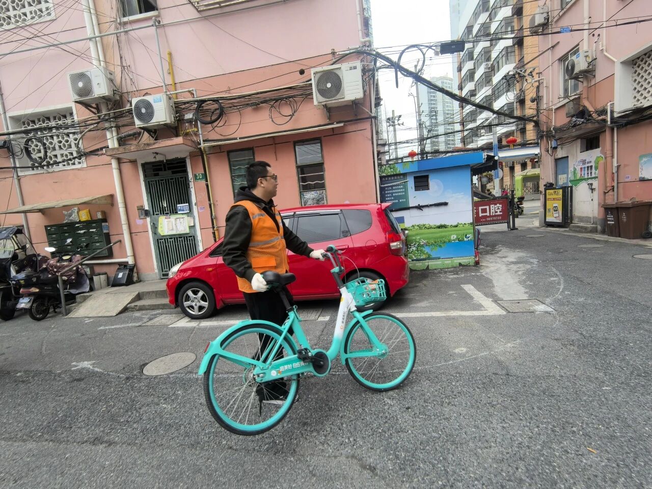 春风暖民心，志愿践初心！共和新路街道开展3•5学雷锋主题志愿服务活动