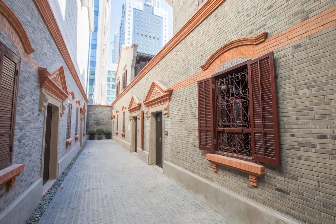 出发！静安发布百年工运线路和愚园路City Walk主题线路→｜中国旅游日