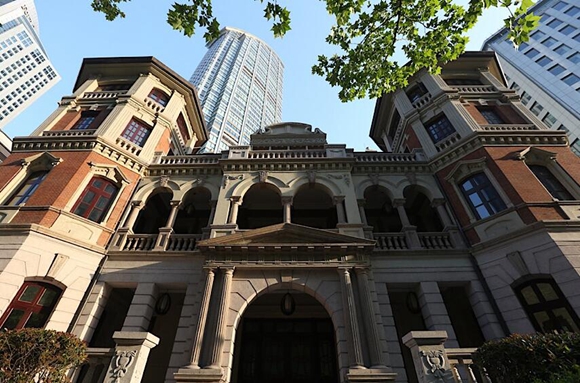 南京西路商圈又添新地标百年老洋房民立中学校舍今起对公众开放