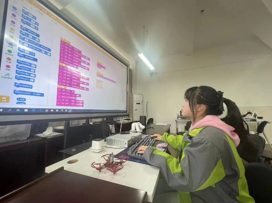 20230607194945038619.png blob.png