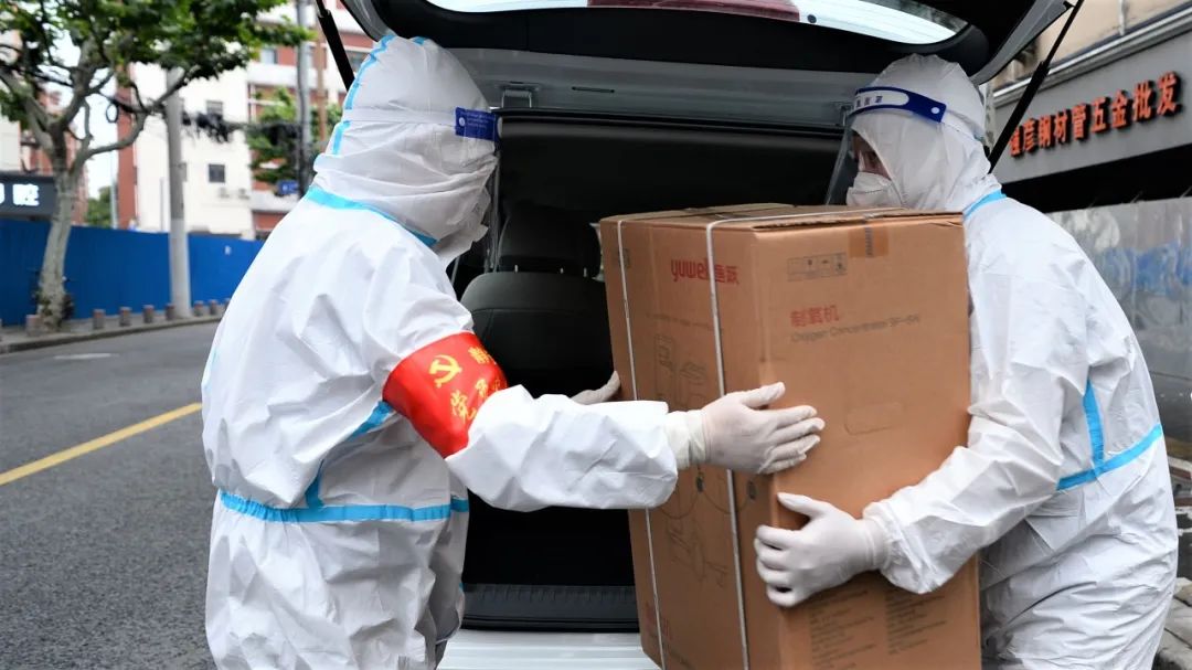 制氧机为什么老是出水他们主动排摸辖区需求，残障老人期盼的制氧机当天送达_https://www.jmylbn.com_新闻资讯_第2张